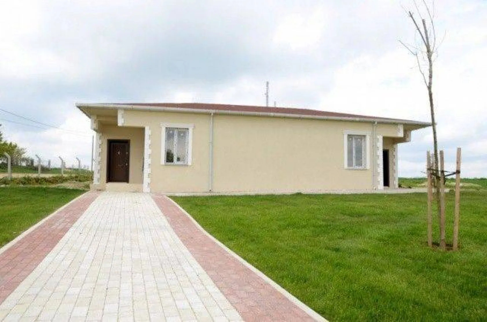 Akören Mahallesi Spor Sahası Tamamlandı