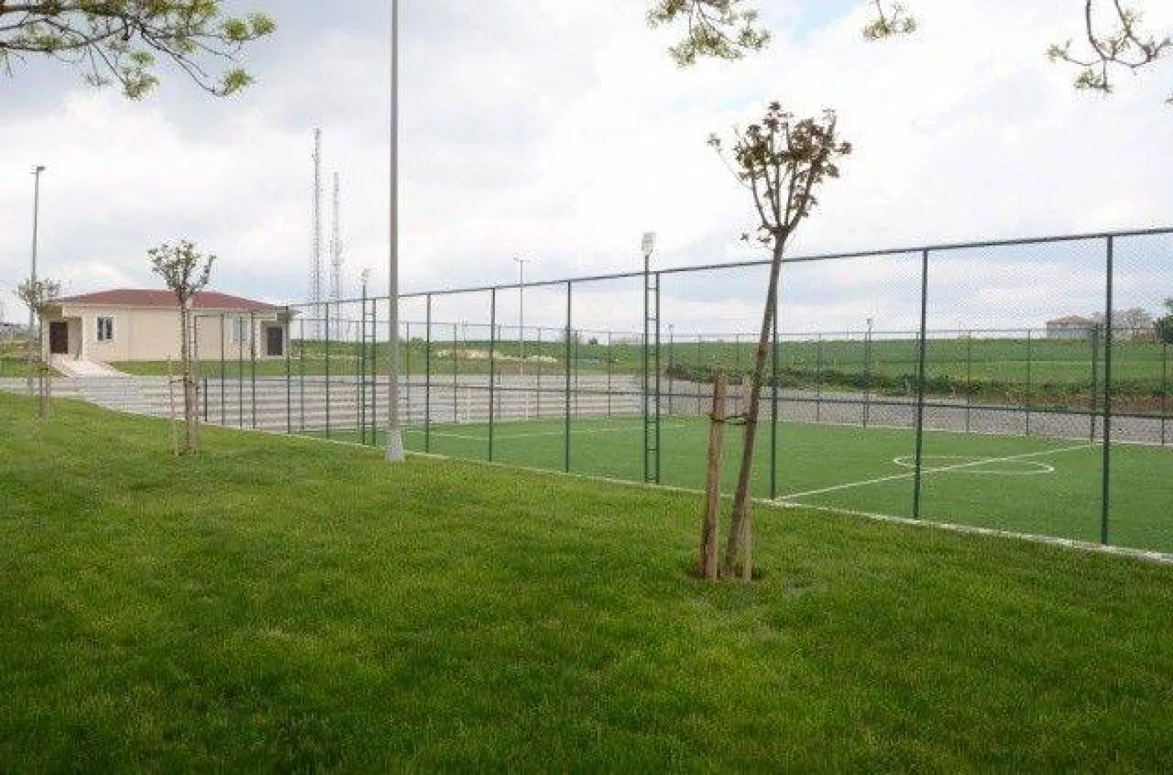 Akören Mahallesi Spor Sahası Tamamlandı