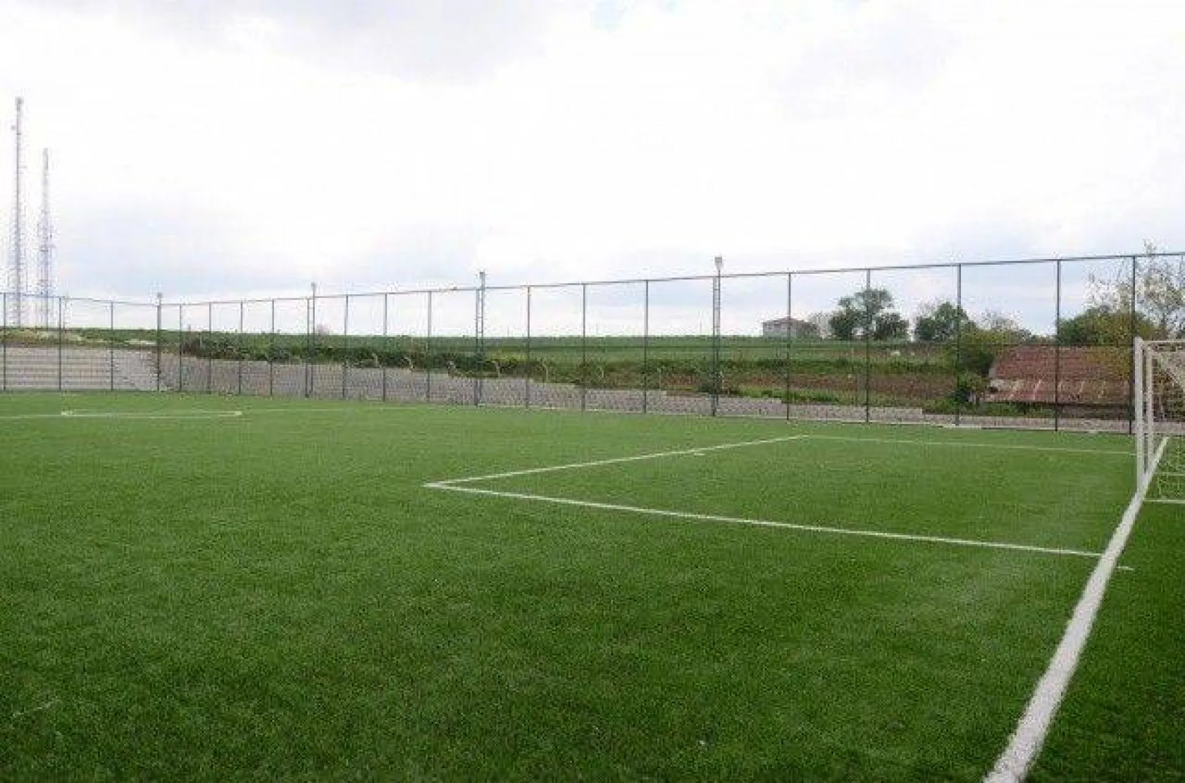 Akören Mahallesi Spor Sahası Tamamlandı