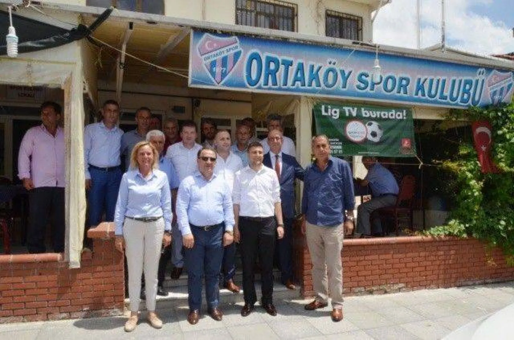 Işıklar Mahallelerde Hemşerileriyle Bayramlaştı