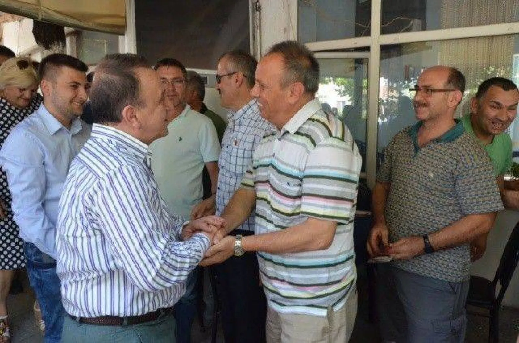 Işıklar Mahallelerde Hemşerileriyle Bayramlaştı