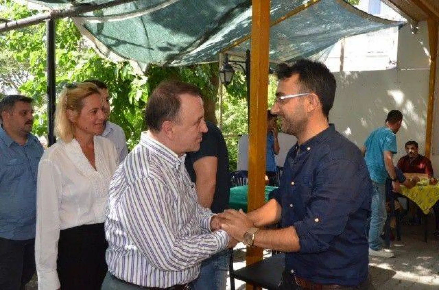 Işıklar Mahallelerde Hemşerileriyle Bayramlaştı