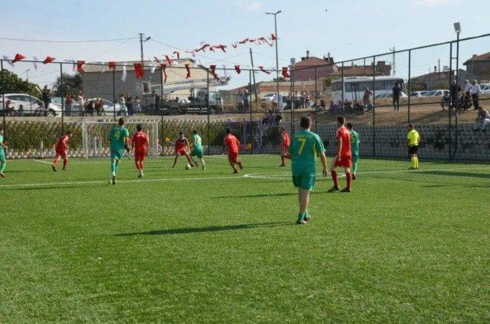 Kadıköy Spor Sahası Açıldı