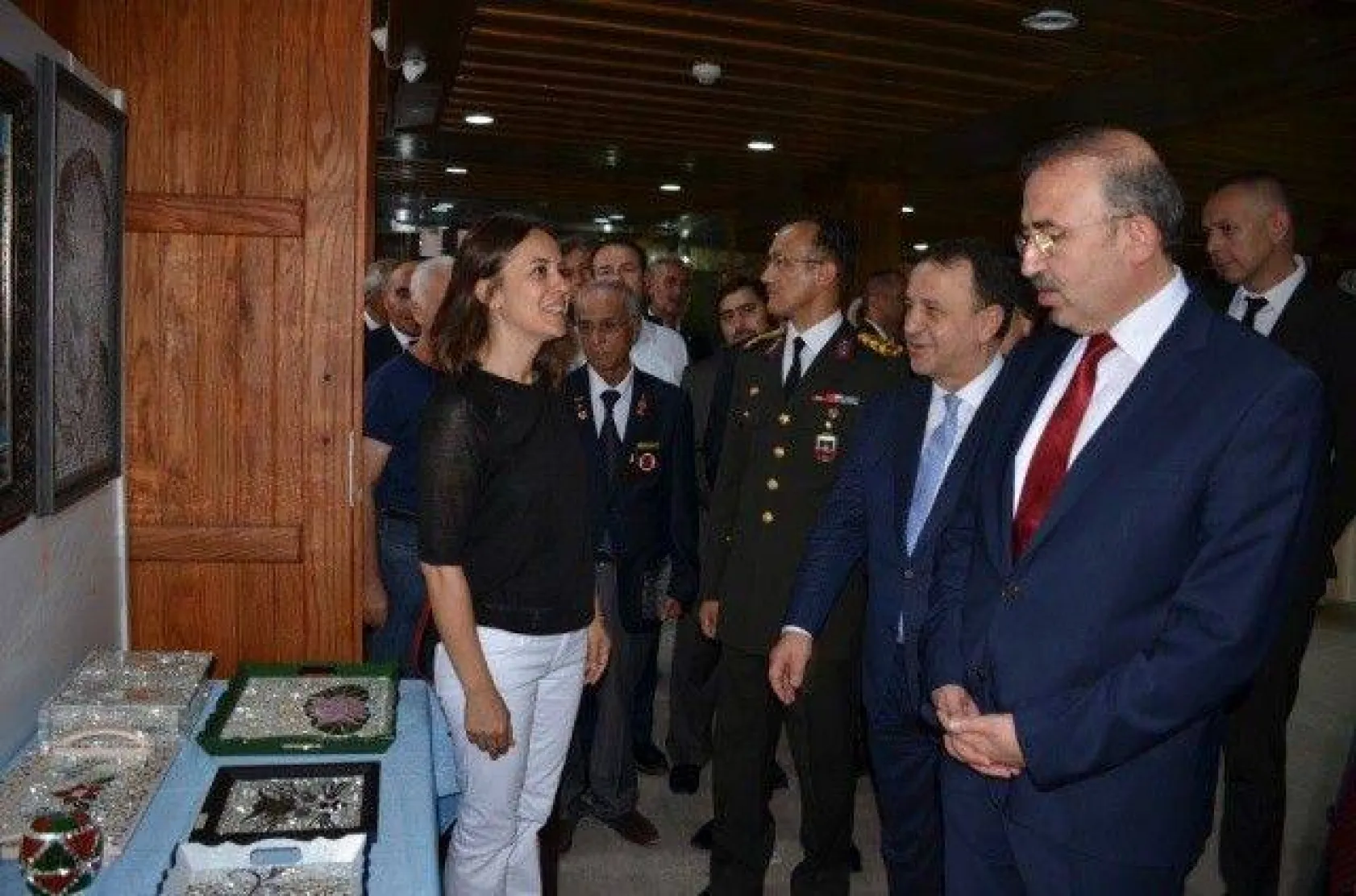 Kültür Merkezi Kursiyerlerinden Karma Sergi