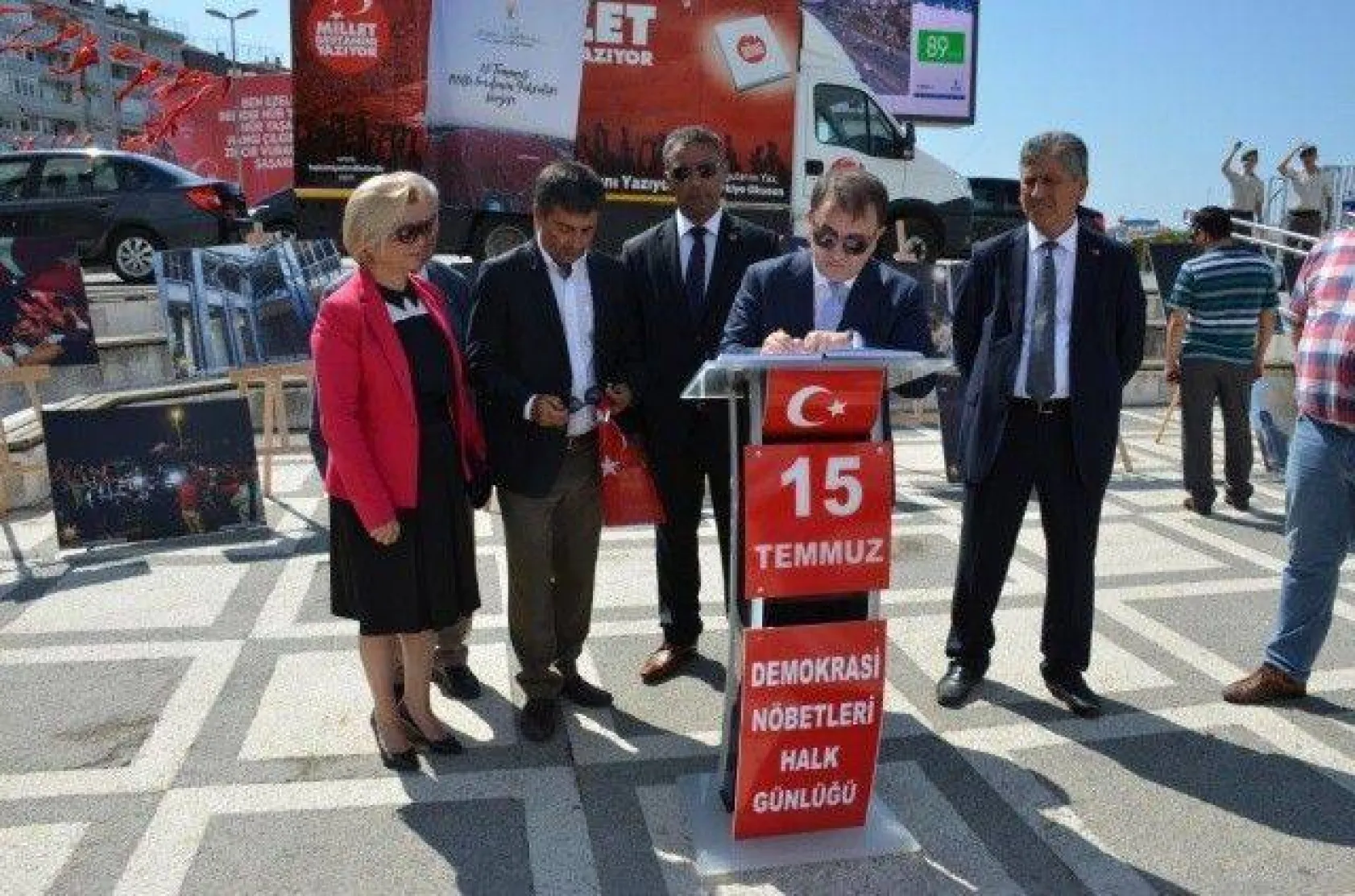 Kültür Merkezi Kursiyerlerinden Karma Sergi