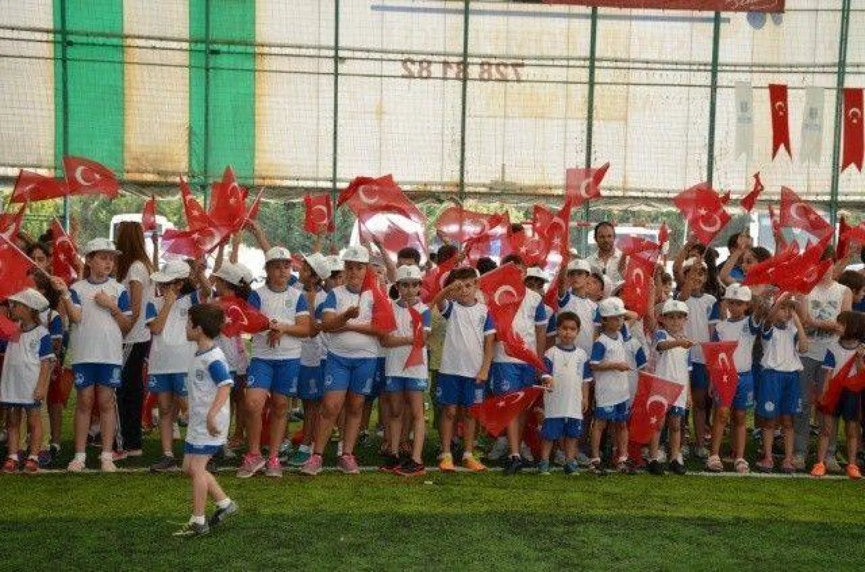 Yaz Spor Okulları Törenle Sona Erdi