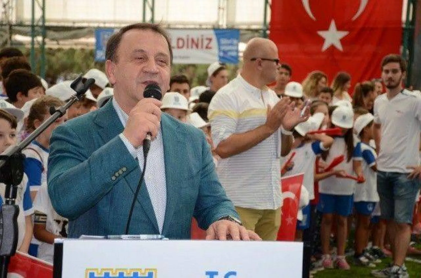 Yaz Spor Okulları Törenle Sona Erdi