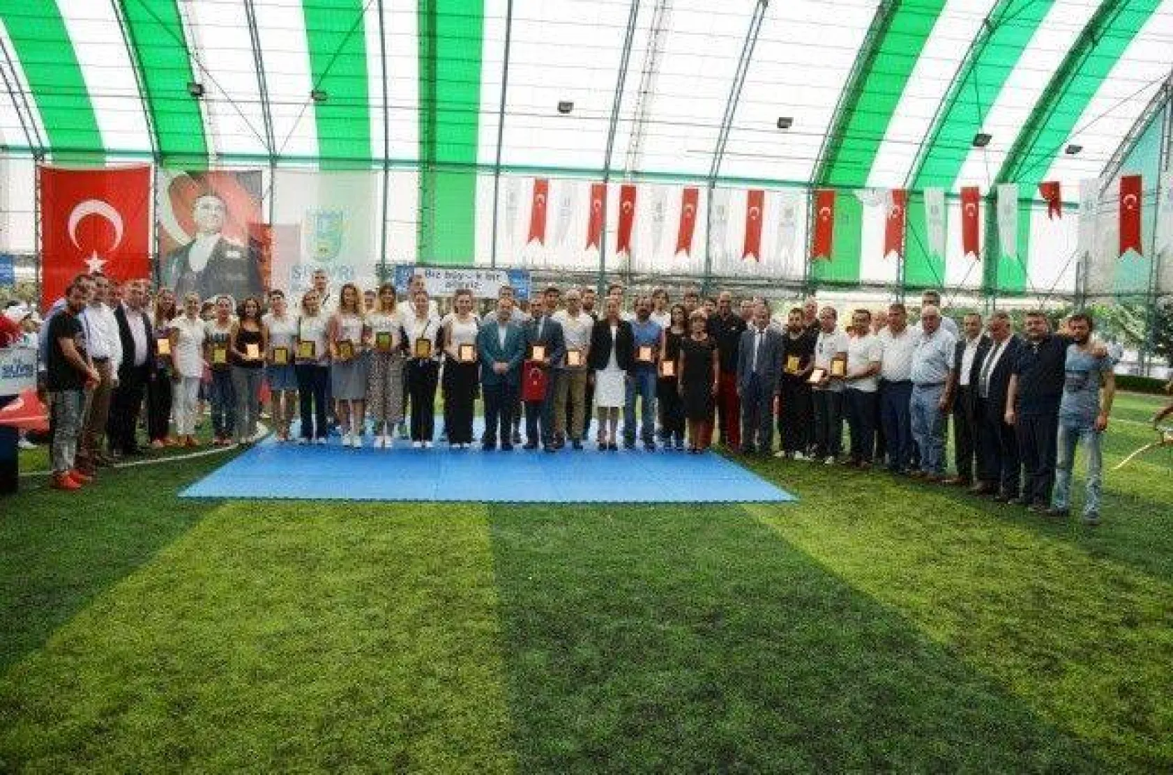 Yaz Spor Okulları Törenle Sona Erdi