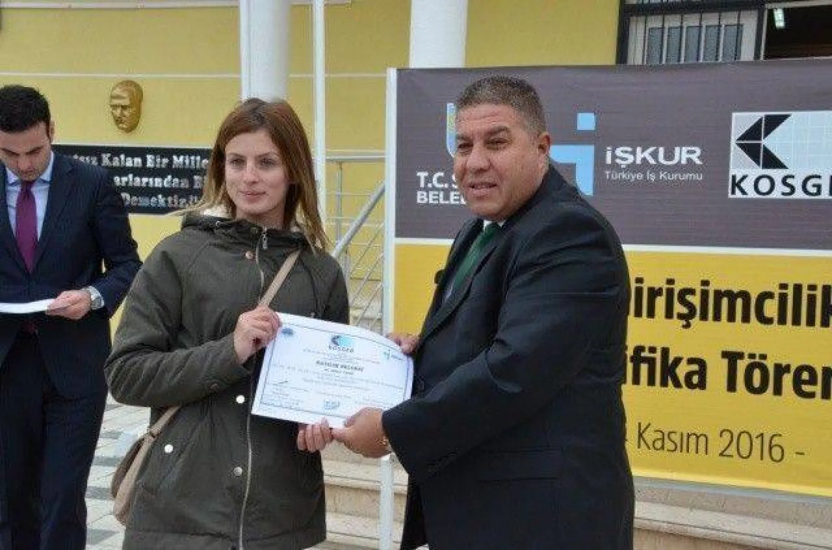 Genç Girişimciler Sertifikalandırıldı