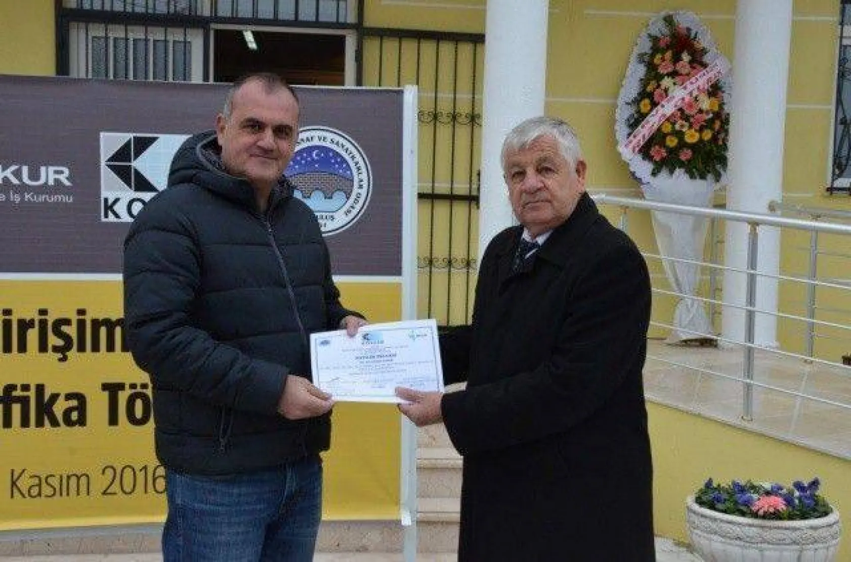 Genç Girişimciler Sertifikalandırıldı