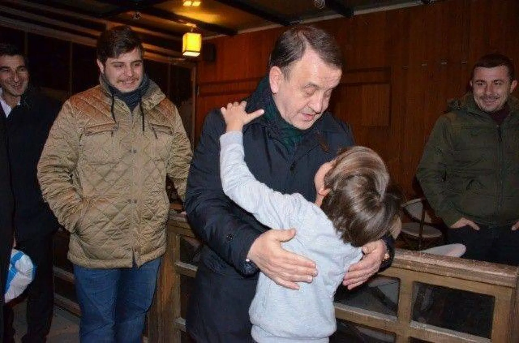 Işıklar: 'Severek Yaşamak Hayata Tutunmaktır'