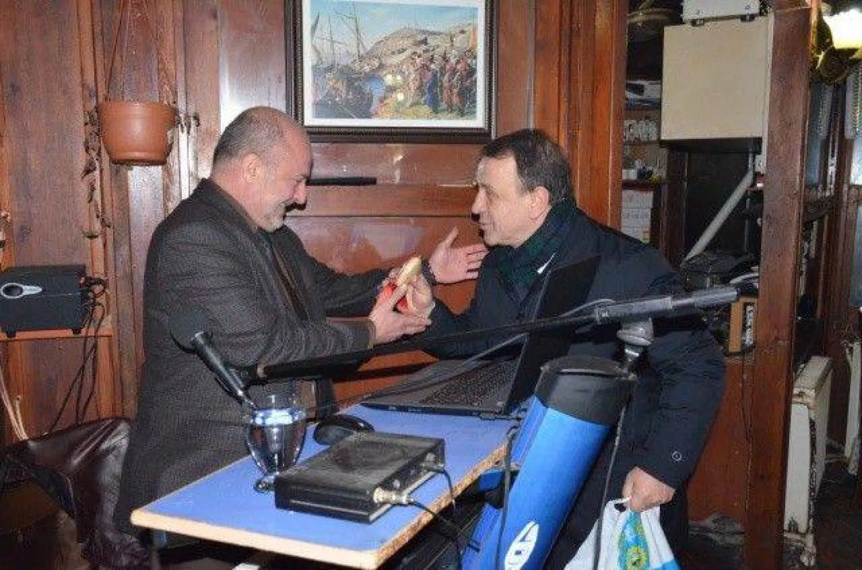 Işıklar: 'Severek Yaşamak Hayata Tutunmaktır'