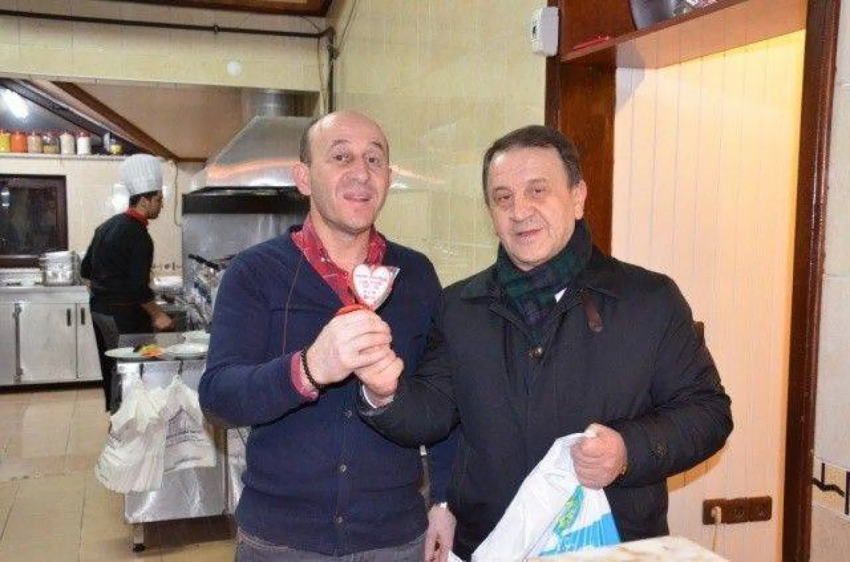 Işıklar: 'Severek Yaşamak Hayata Tutunmaktır'