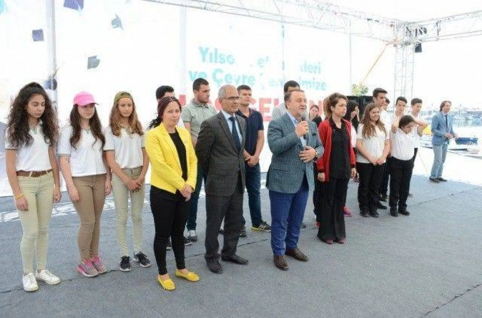 Silivri'de Yılsonu ve Çevre Şenlikleri Yapıldı