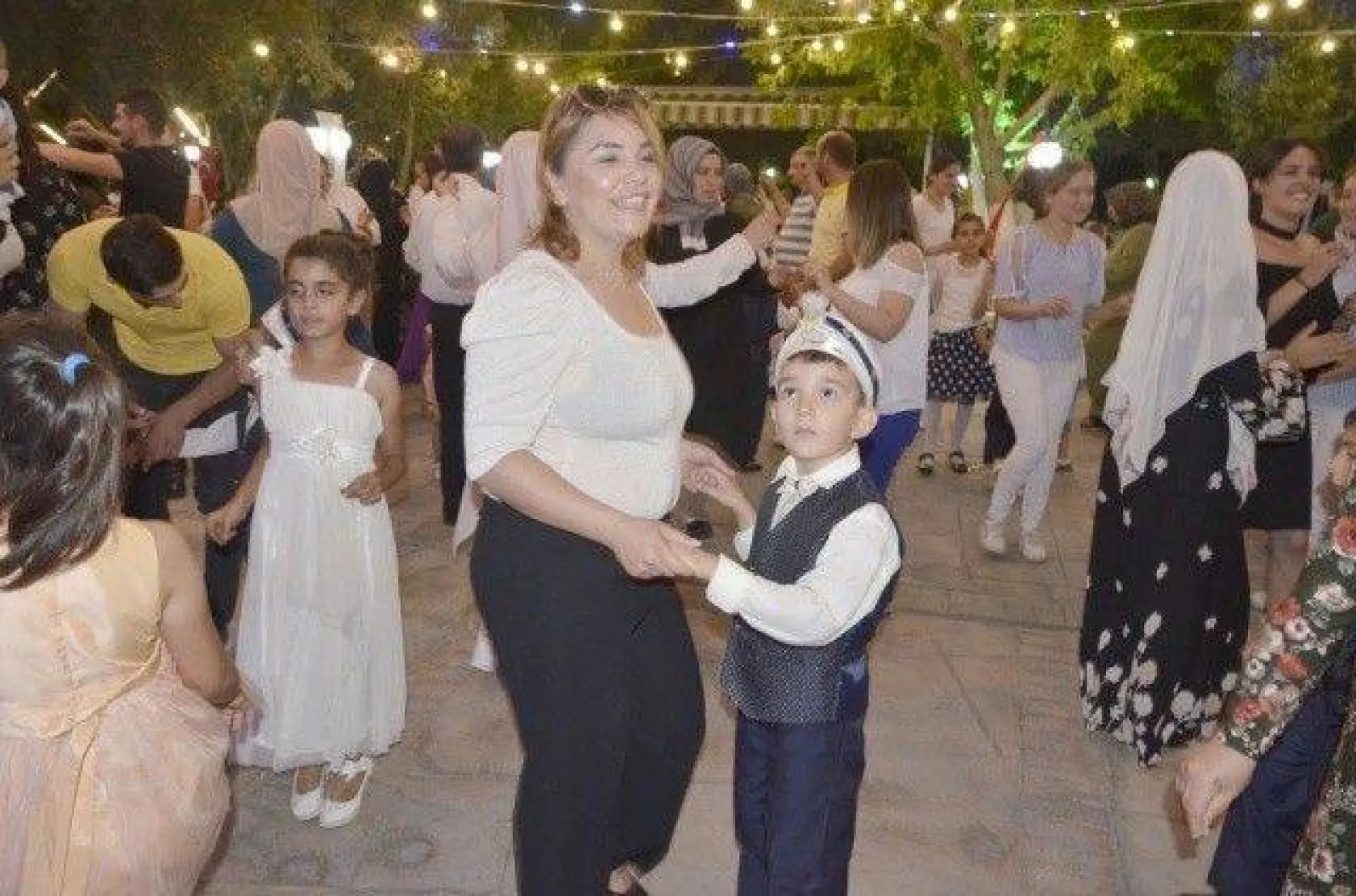 Sünnet Çocukları Doyasıya Eğlendi