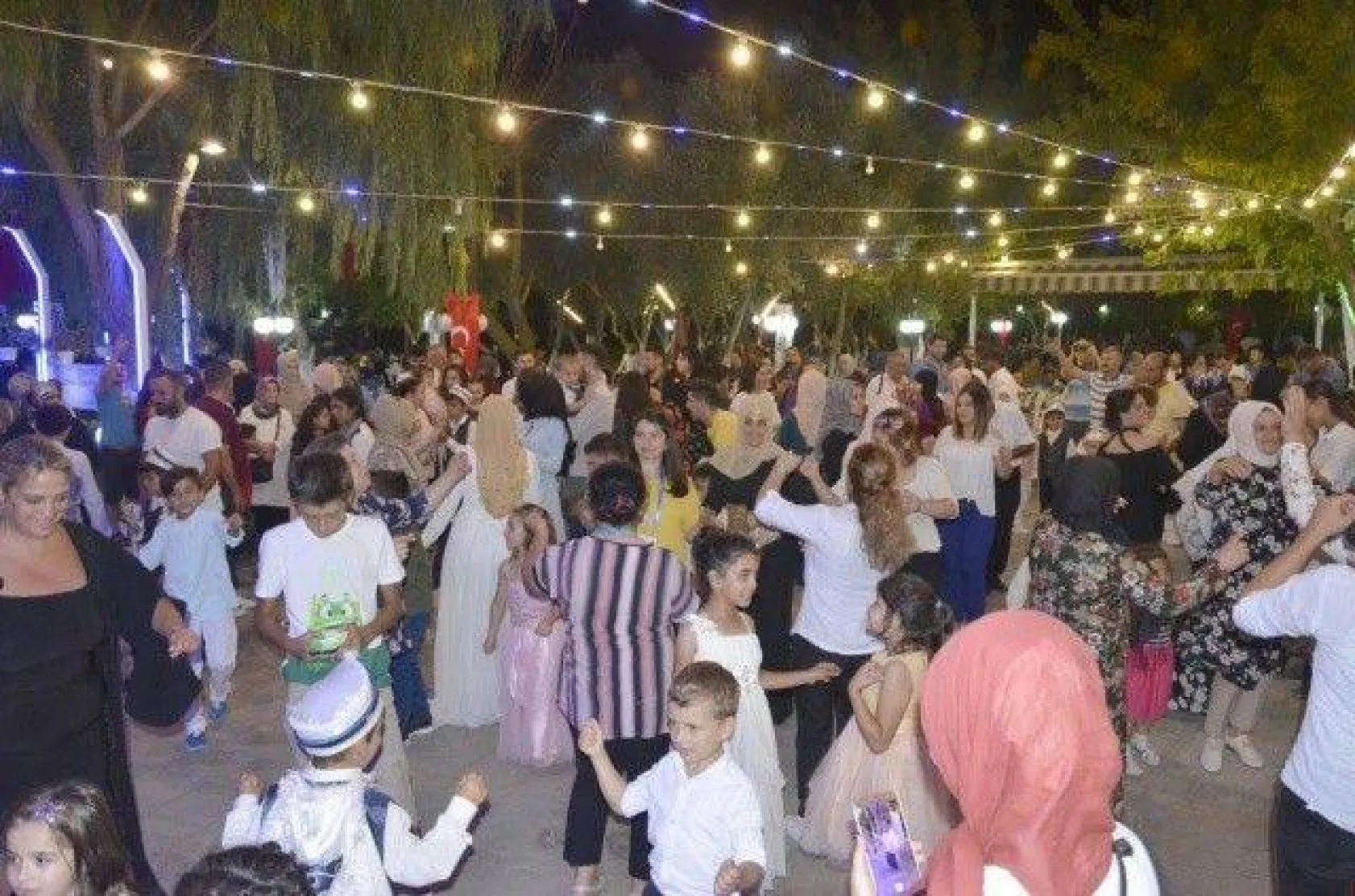 Sünnet Çocukları Doyasıya Eğlendi