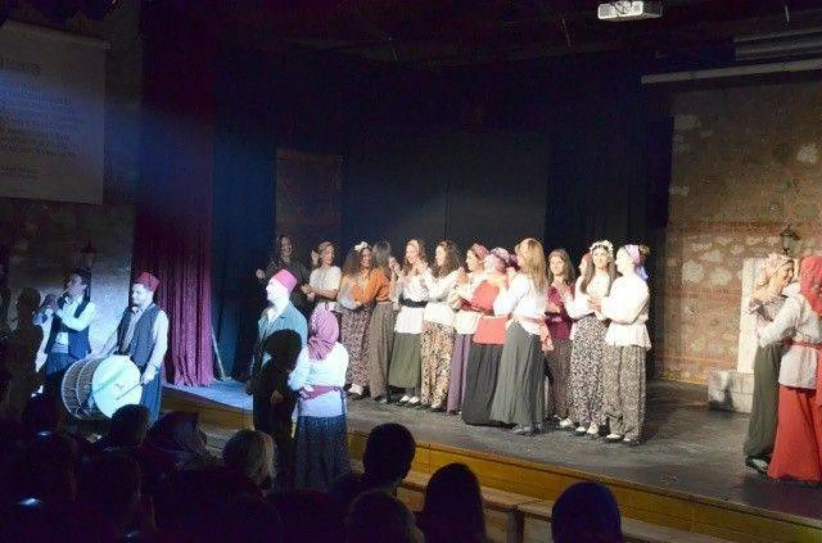 Silivri'nin İlk Müzikal Tiyatrosuna Yoğun İlgi