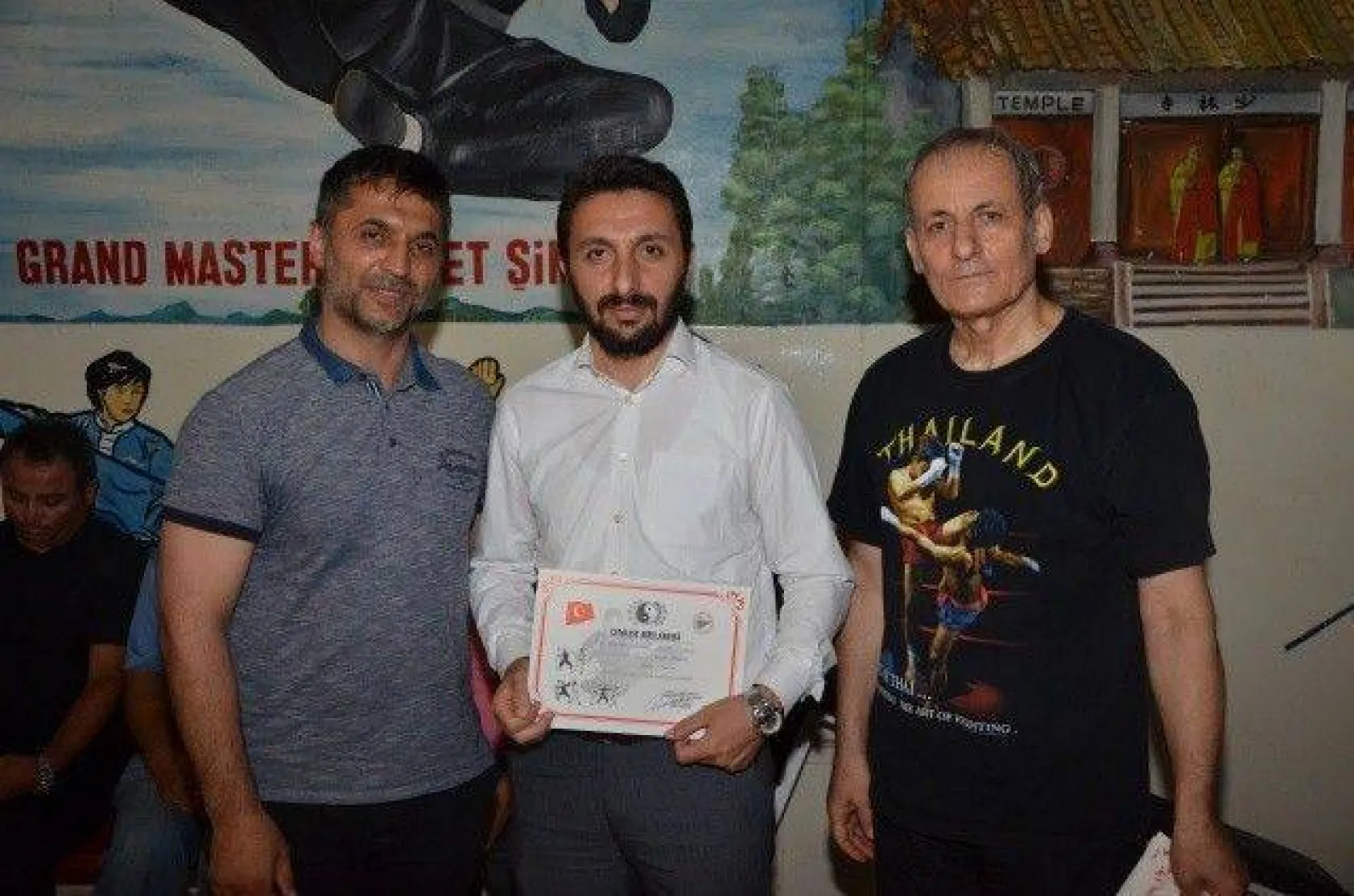 'Kılıcın Keskin Olsun Başkan Bozoğlu'