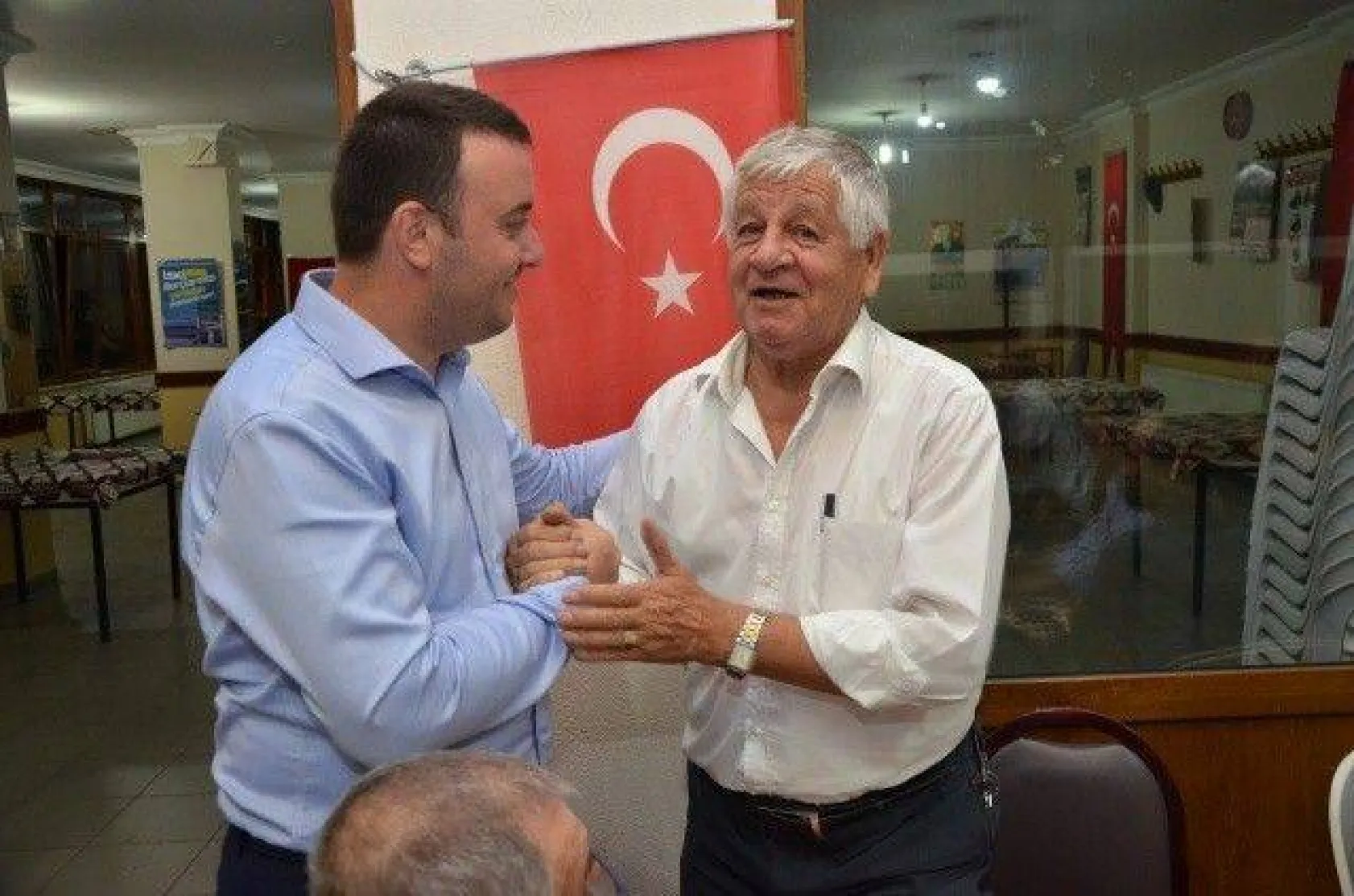 Bozoğlu'ndan Tam Kadro Çanta Çıkarması