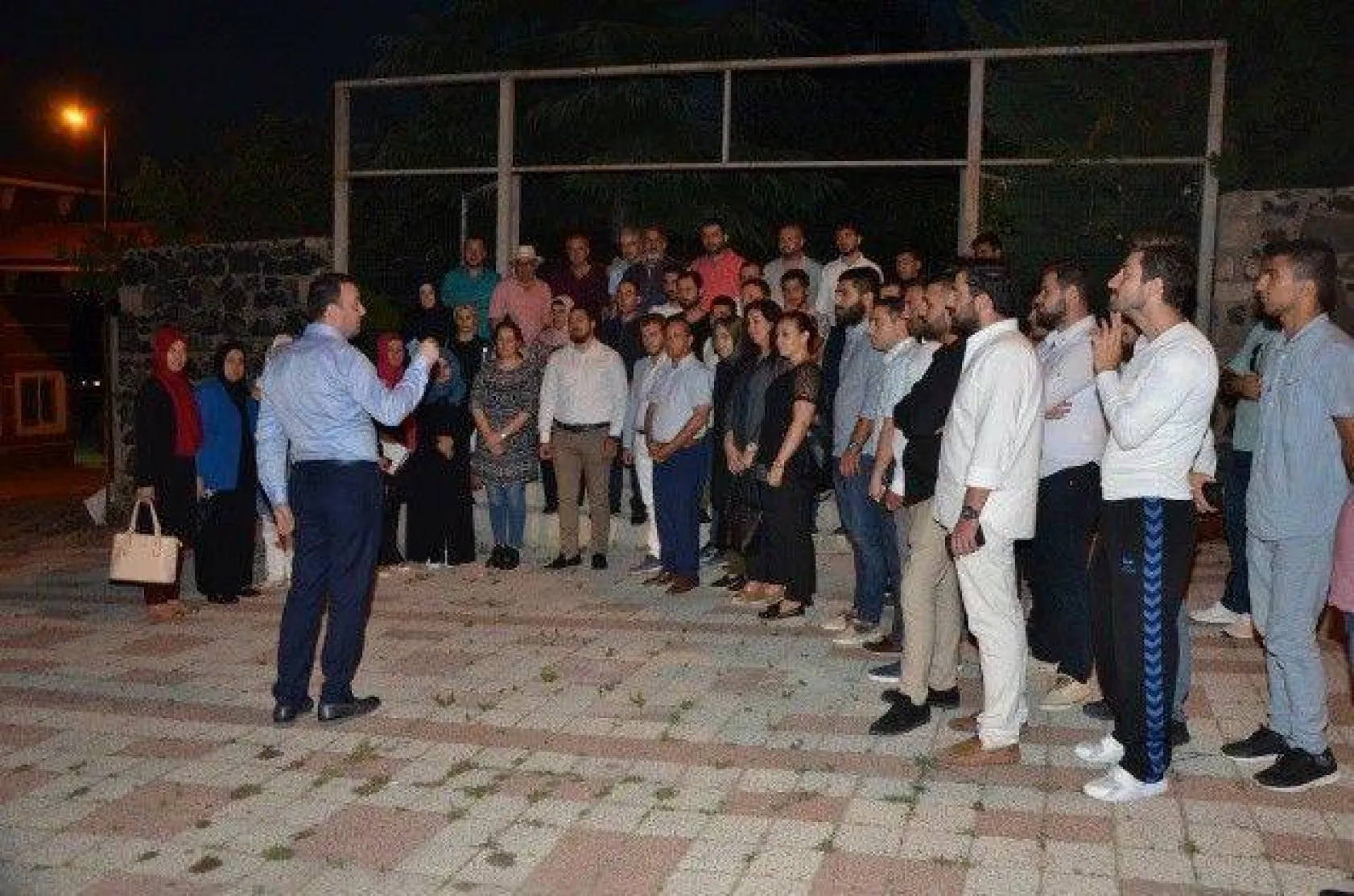 Bozoğlu'ndan Tam Kadro Çanta Çıkarması