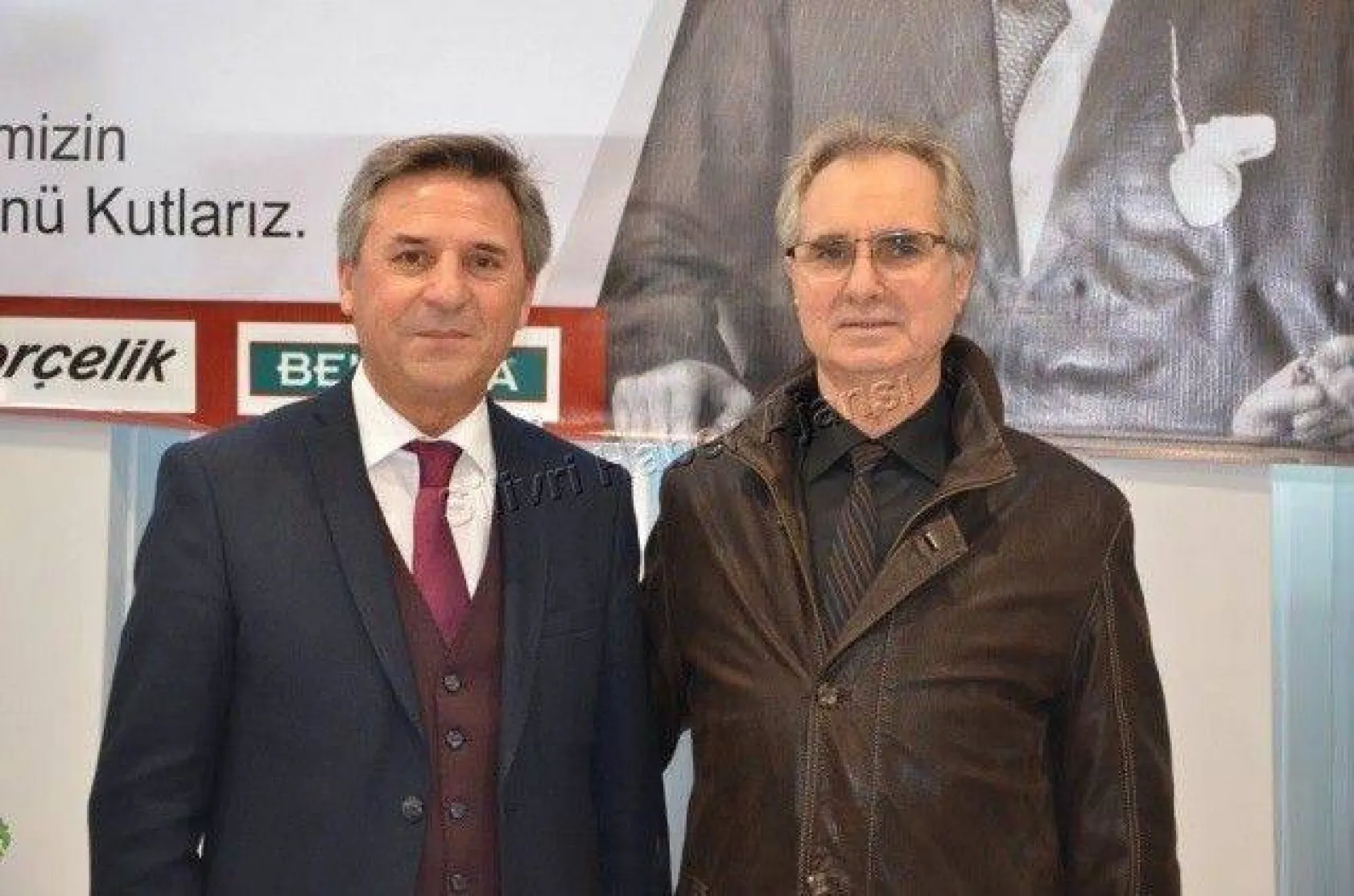 Başak Ticaret'ten yılın emekli öğretmenine ödül