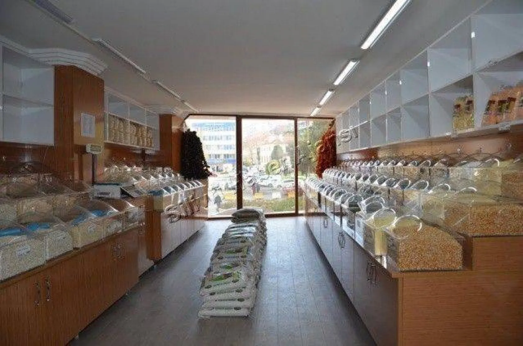 Bulut Kuruyemiş açıldı