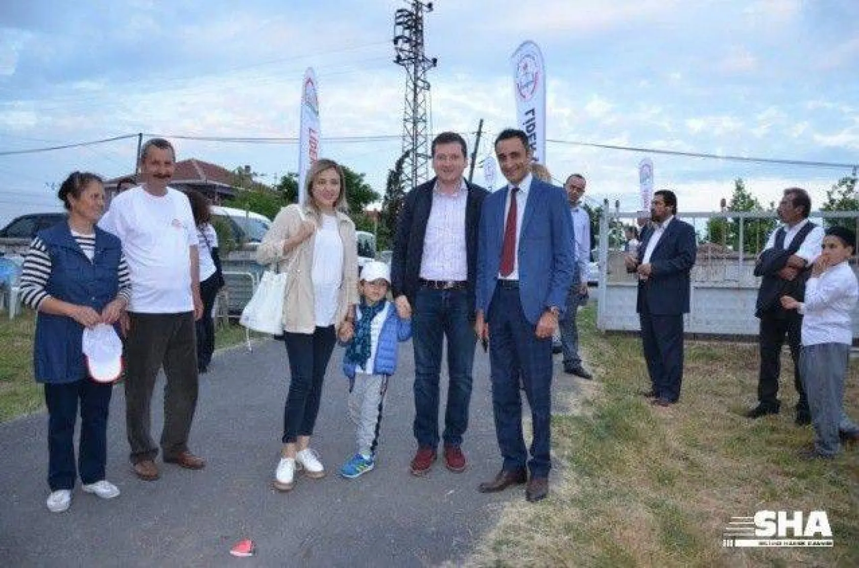 İzciler kamp ateşini yaktı