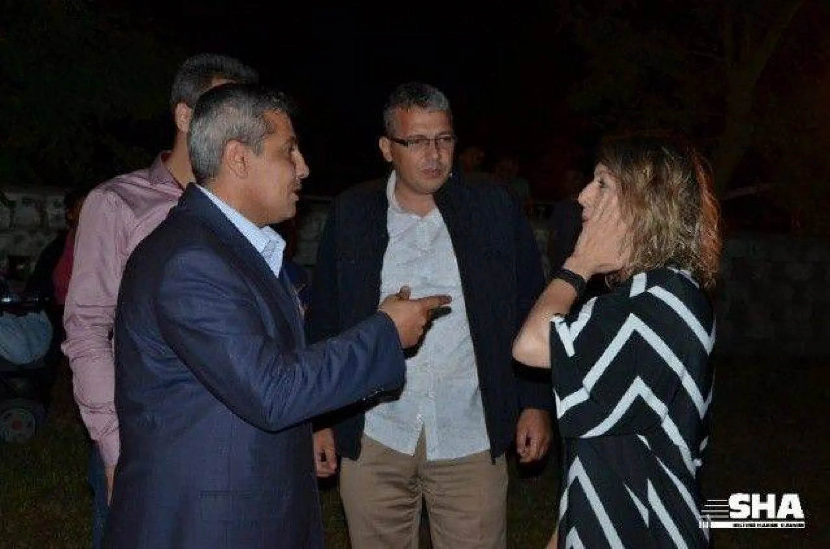 İzciler kamp ateşini yaktı