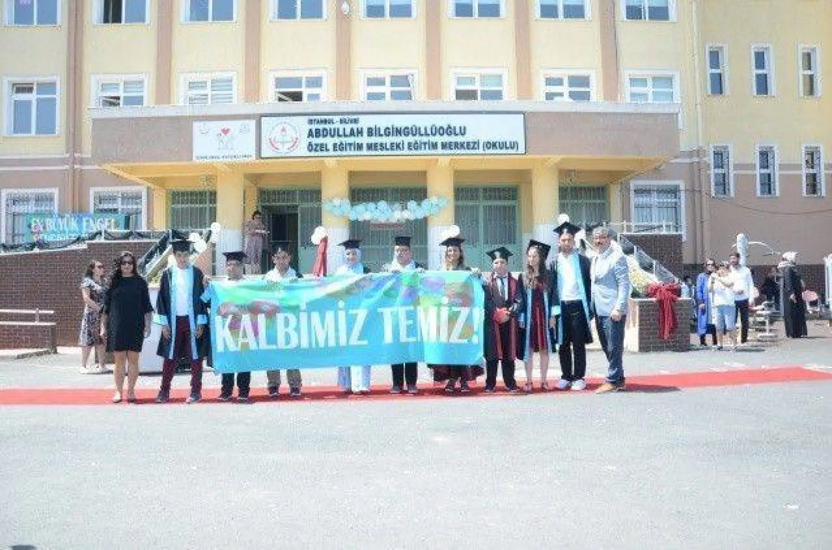 Bu mezuniyet çok özeldi