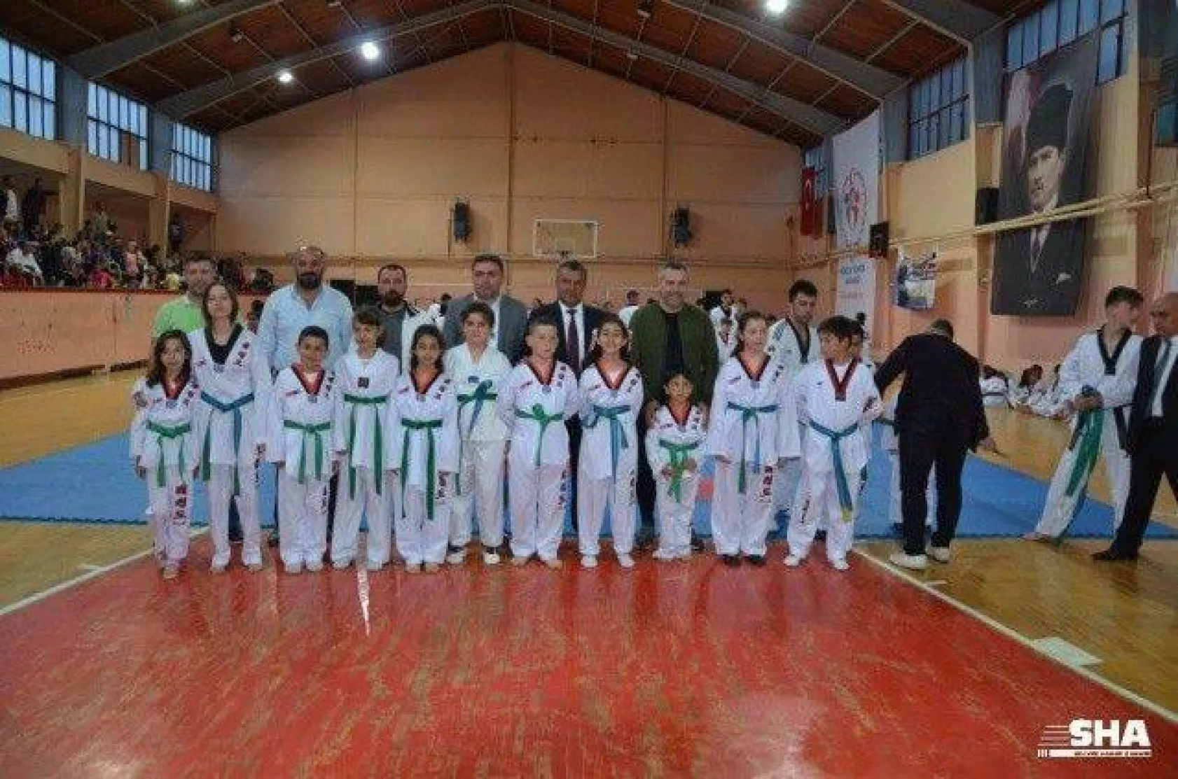 Genç Taekwondocular kuşak heyecanı yaşadı