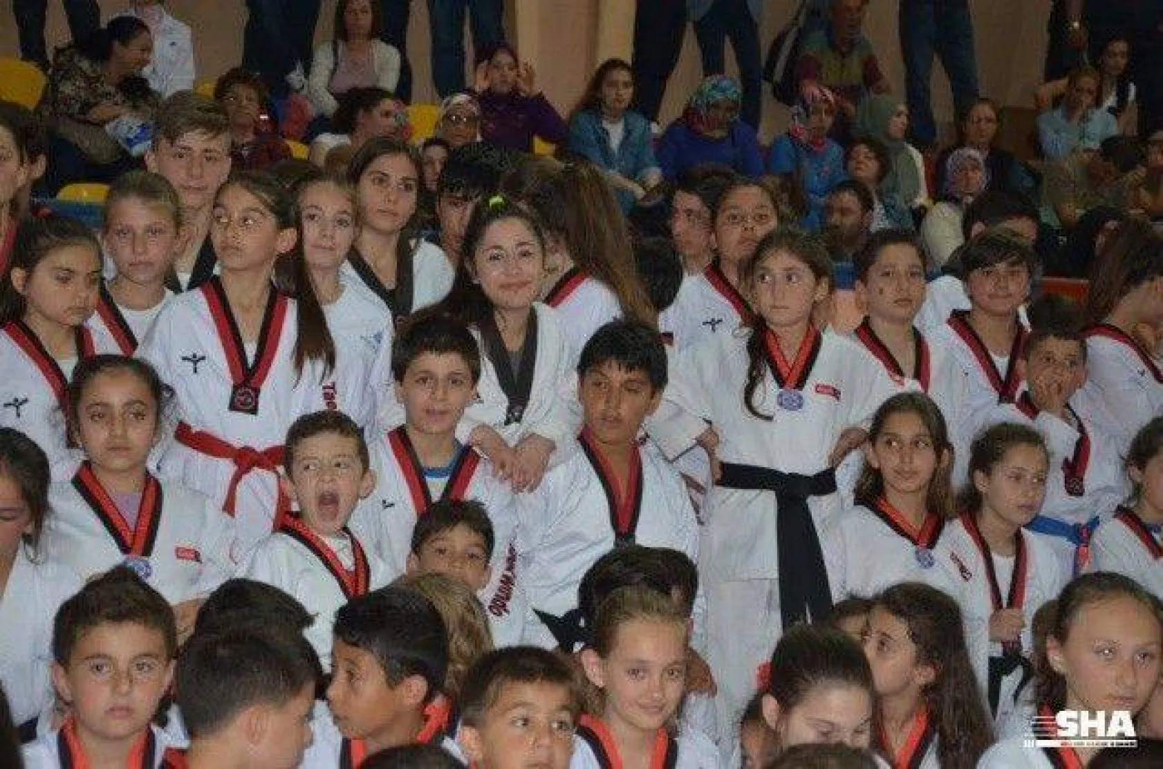 Genç Taekwondocular kuşak heyecanı yaşadı
