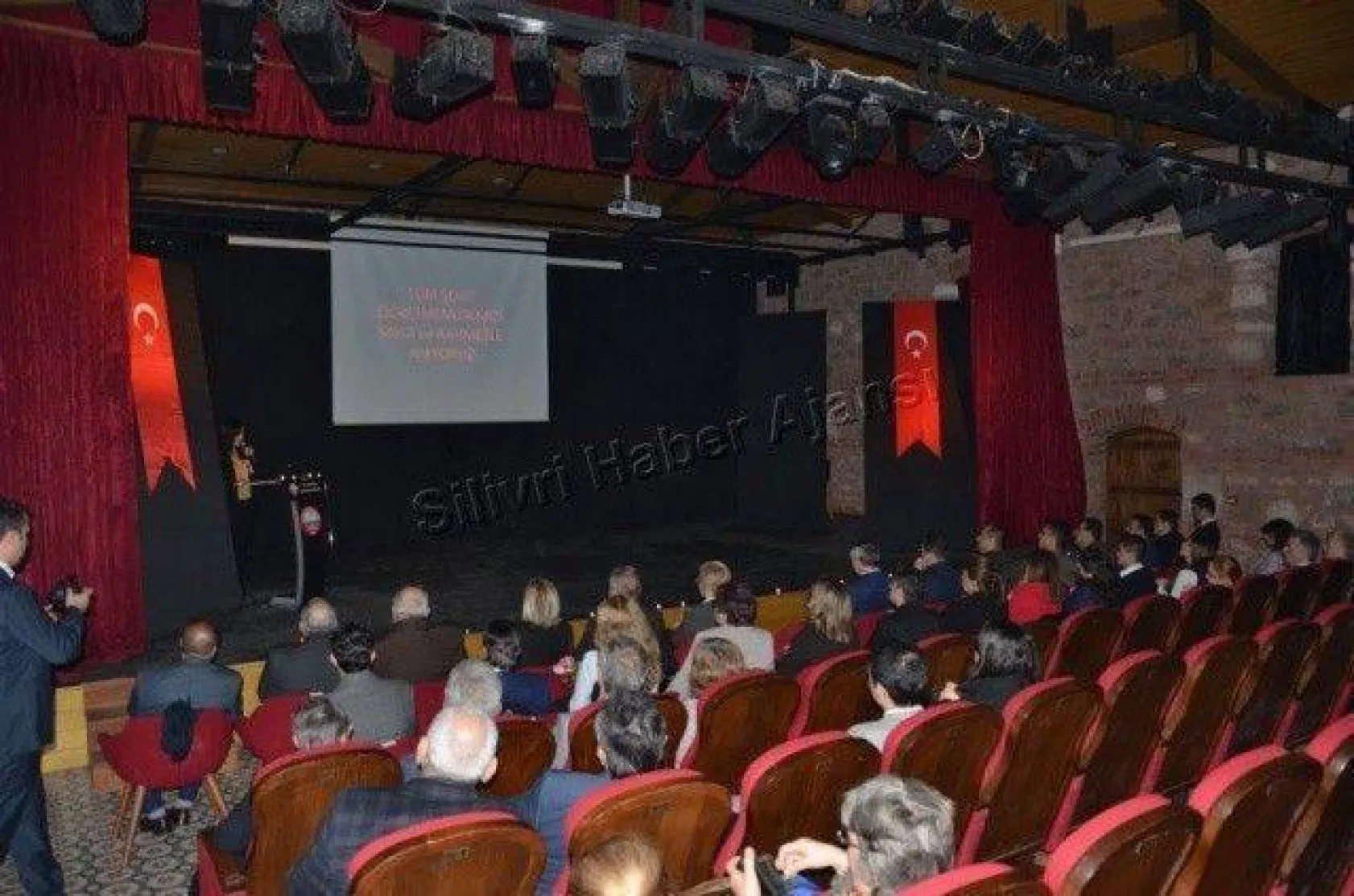 Göreve Yeni Başlayan Öğretmenler Yemin Etti