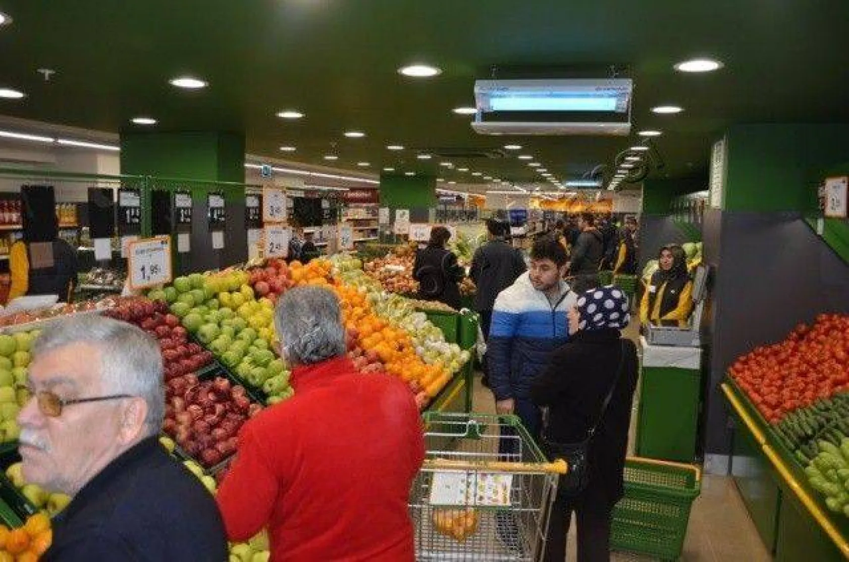 File market 40.şubesini açtı