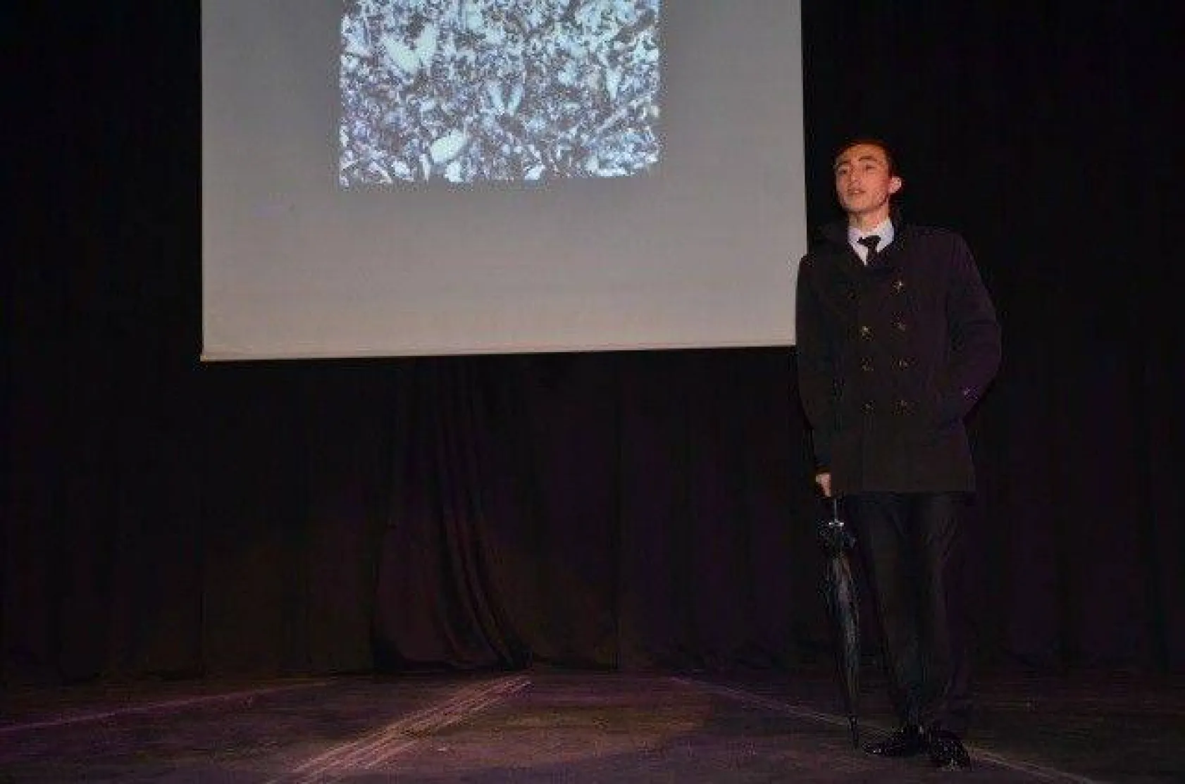 Liseler arası şiir yarışması gerçekleştirildi