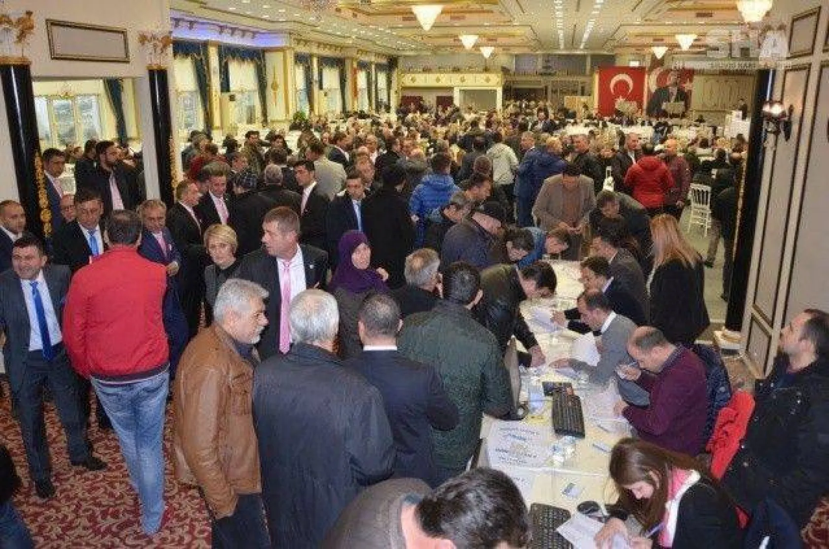 Koçer yeniden başkan