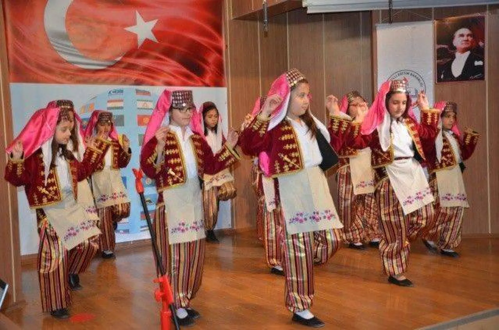 Silivri'de Nevruz Bayramı coşkuyla kutlandı