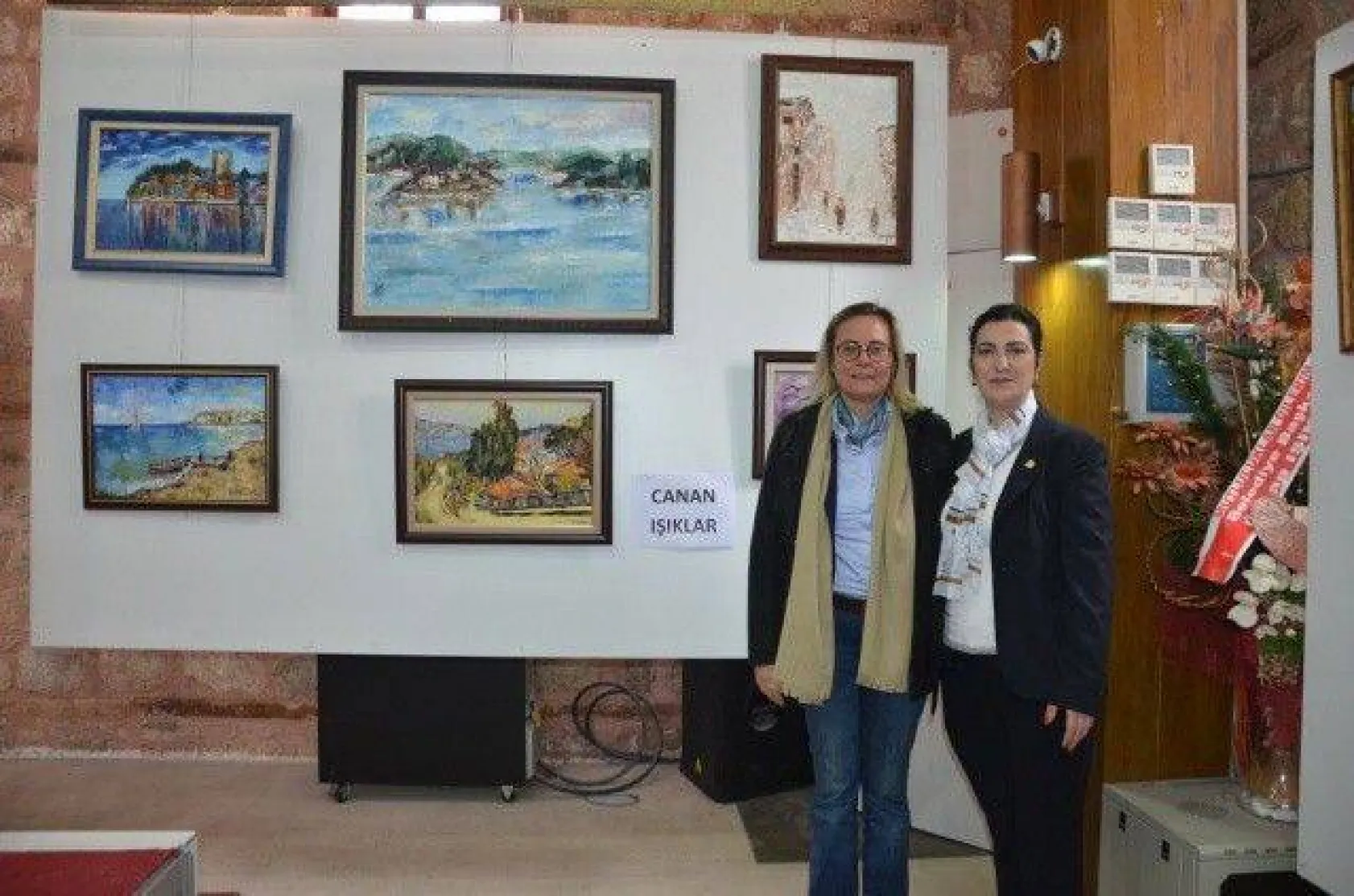 Salona renk katan sergi