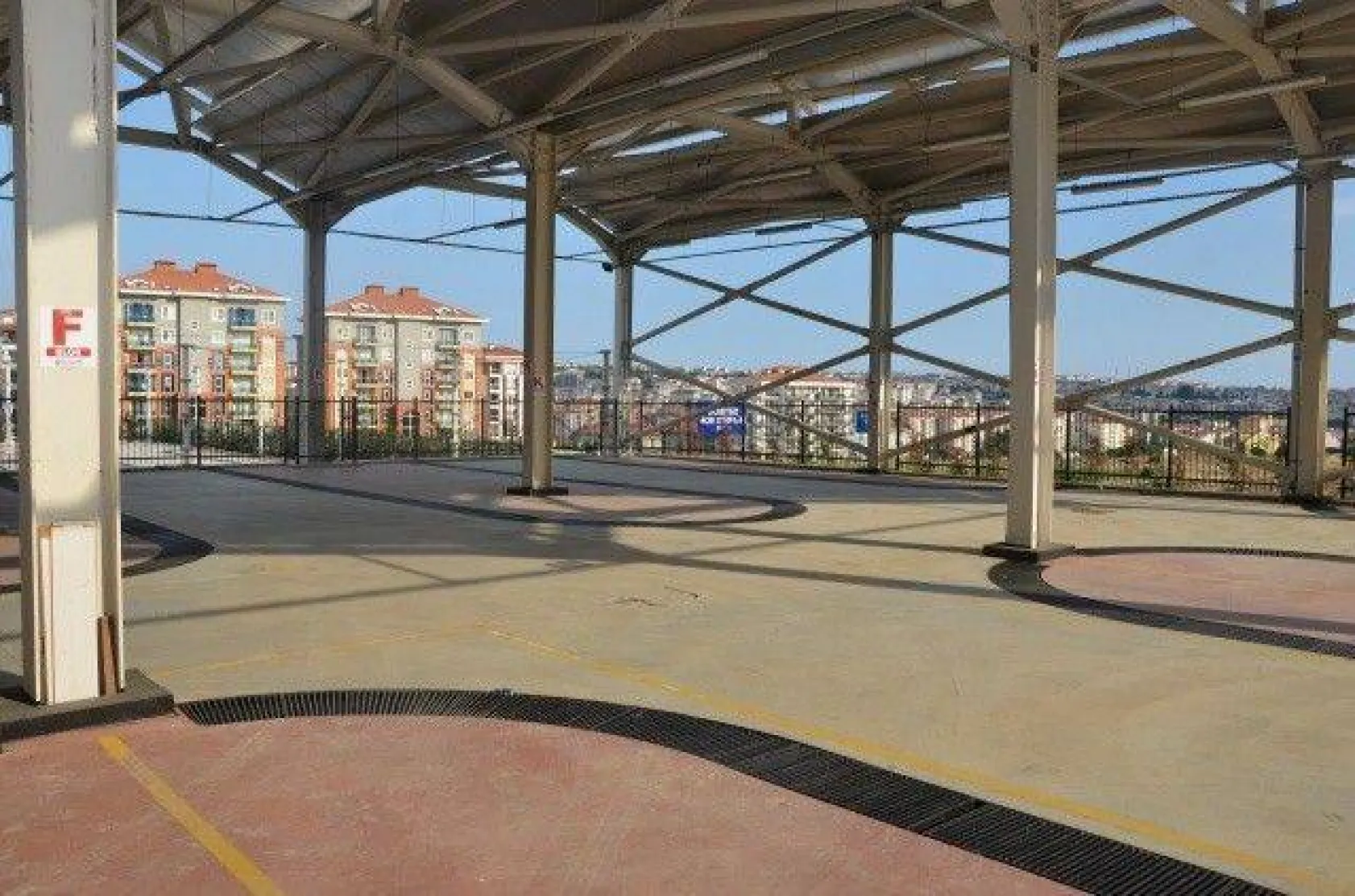 Bozoğlu 'Belediye hizmetsizlik kanserine yakalanmış'