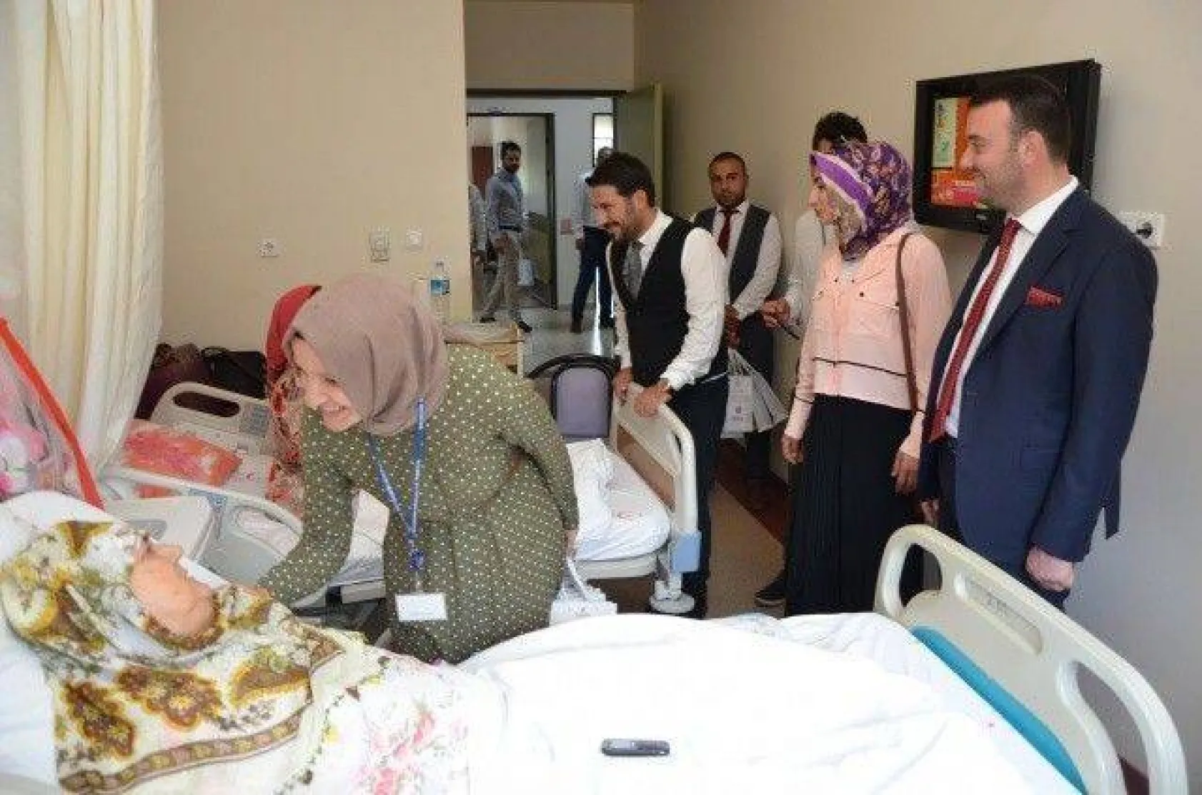 Bozoğlu, İBB'den 50 Kişilik Ekiple Çıkarma Yaptı