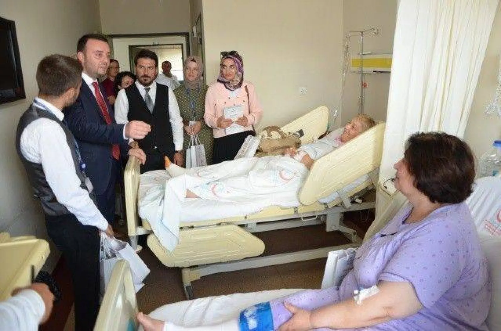 Bozoğlu, İBB'den 50 Kişilik Ekiple Çıkarma Yaptı