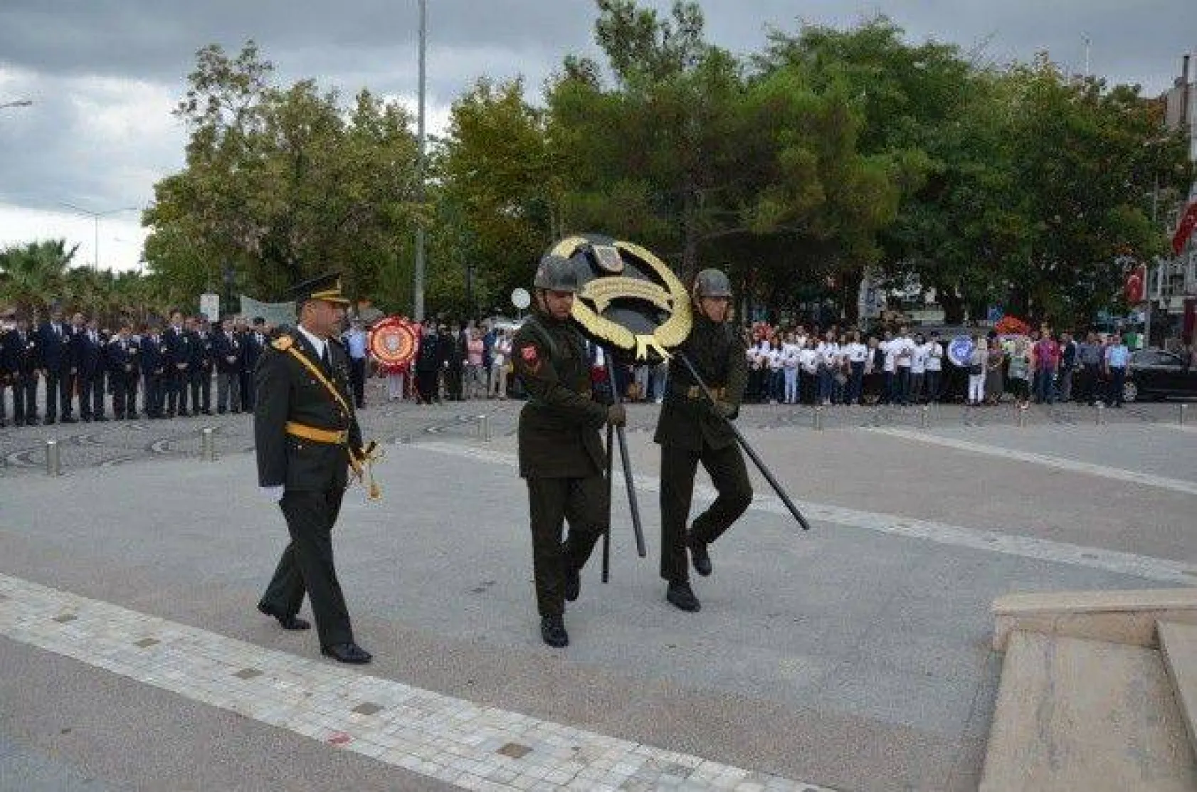 Zaferin 95.yılı törenle kutlandı