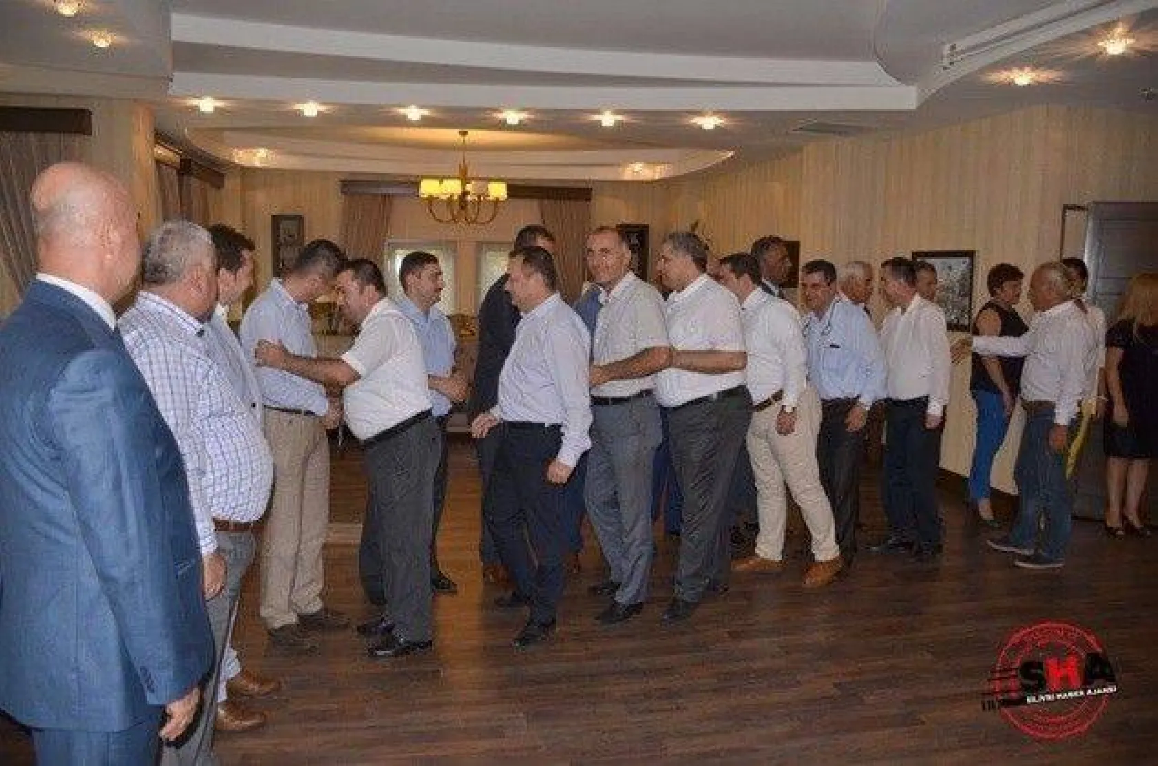 Işıklar personeliyle bayramlaştı