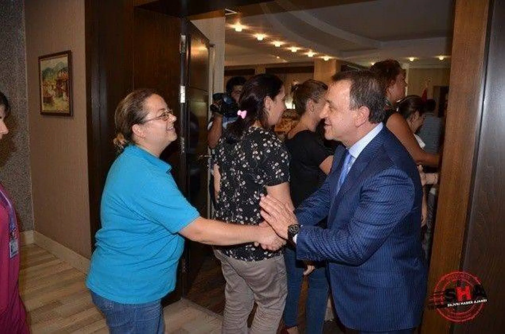 Işıklar personeliyle bayramlaştı