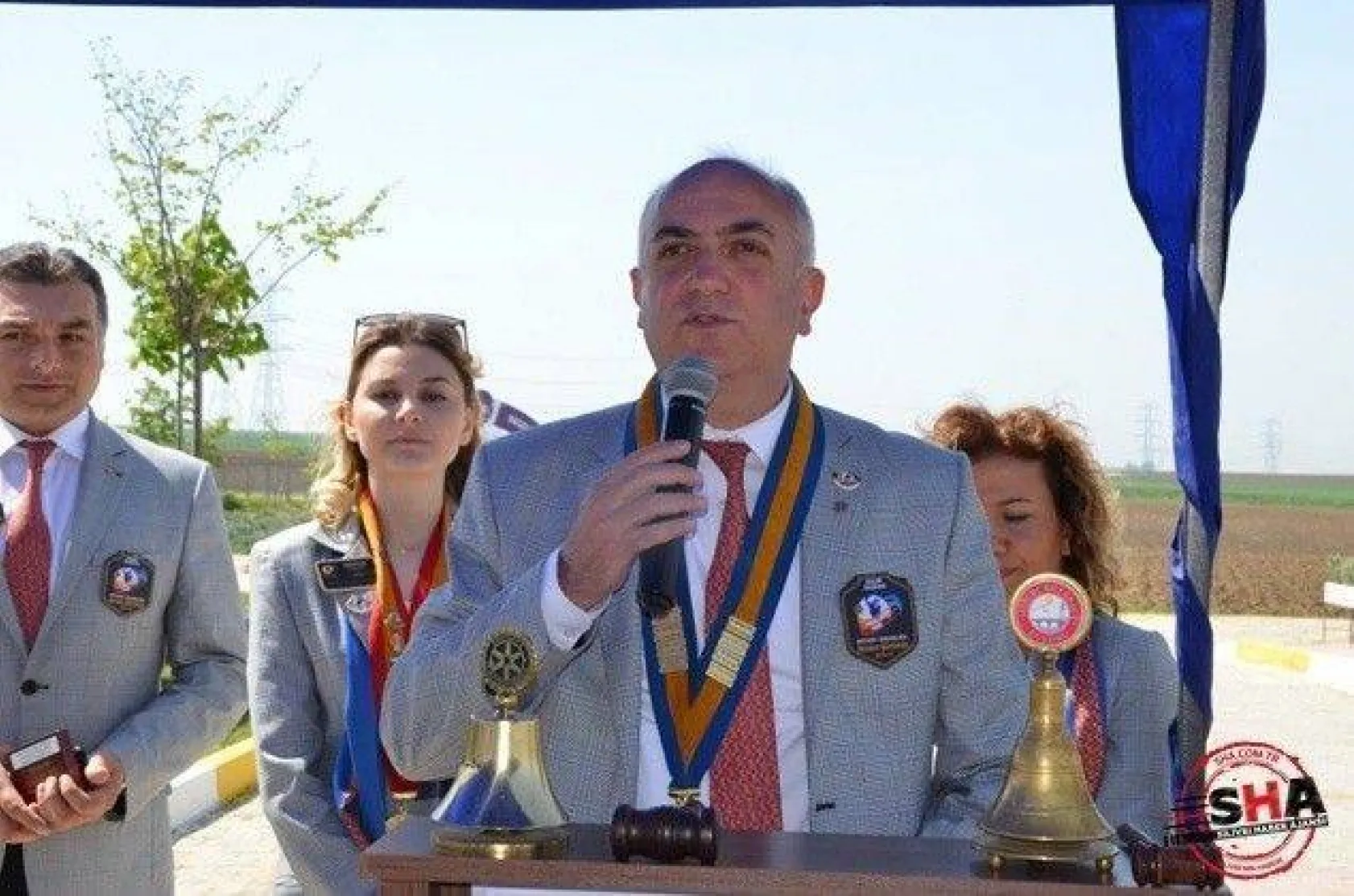 Rotary Kulübü'nden Işıklar'a Üstün Hizmet Ödülü