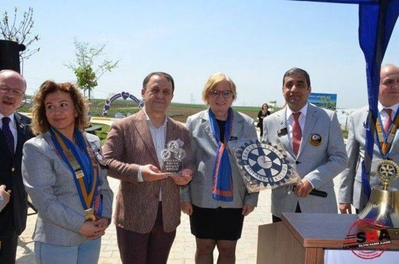 Rotary Kulübü'nden Işıklar'a Üstün Hizmet Ödülü