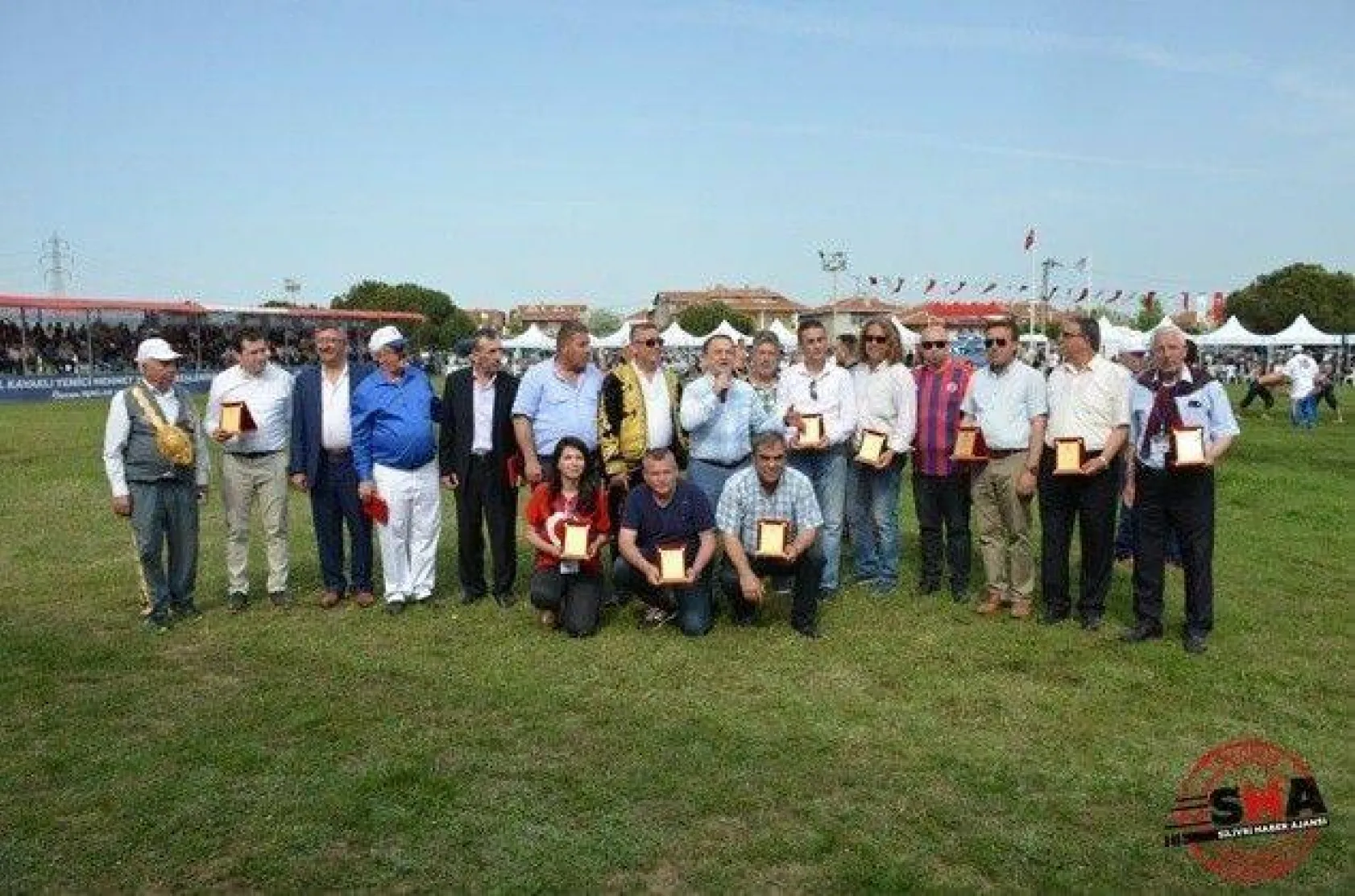 Pehlivanlar Silivri er meydanında güreşti