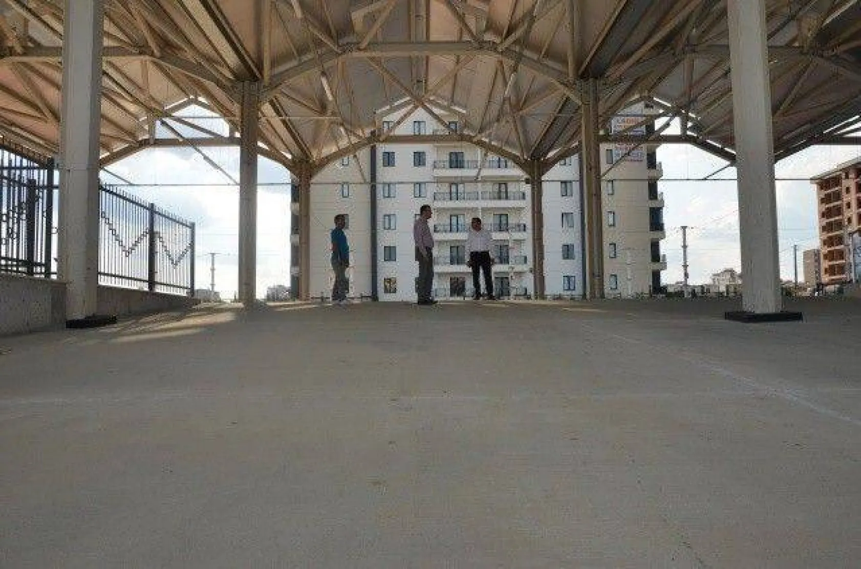 Bozoğlu 'Belediye hizmetsizlik kanserine yakalanmış'