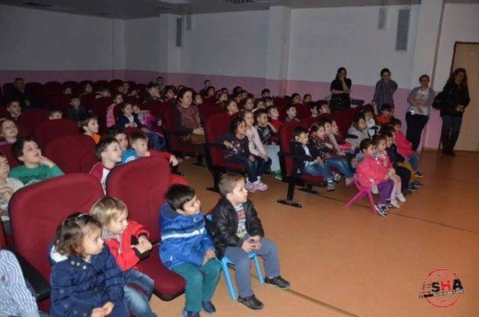 Çocuklar Alpino ile Eğleniyor