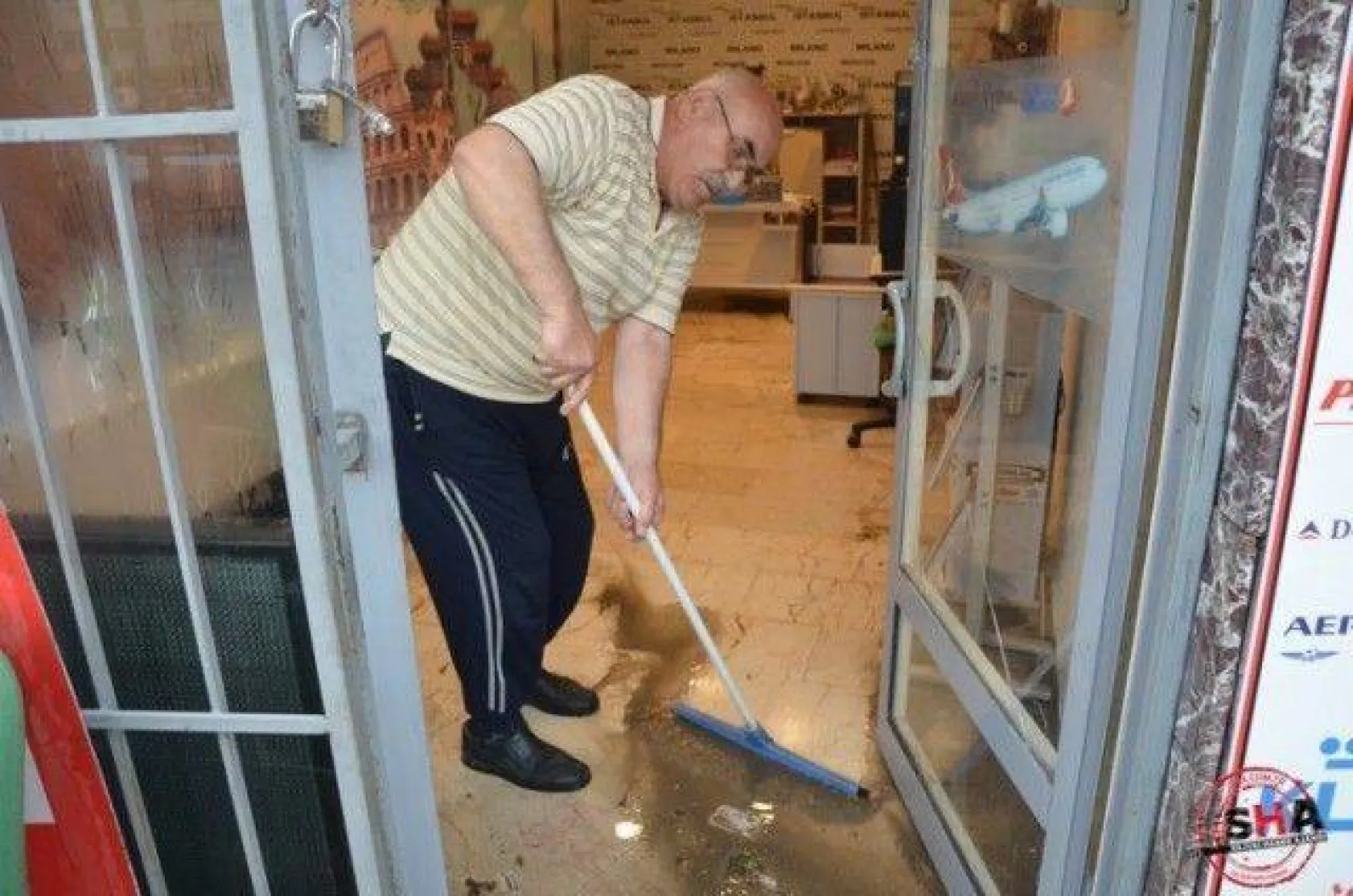 Silivri'de yağan yağmur etkili oldu