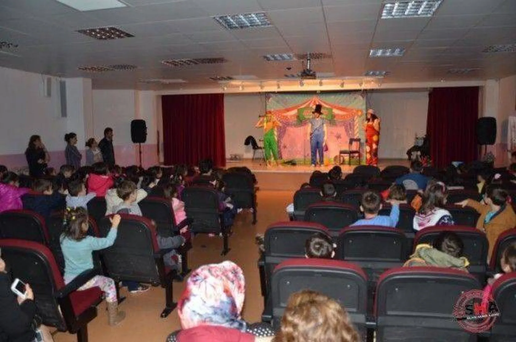 Çocuklar Alpino ile Eğleniyor